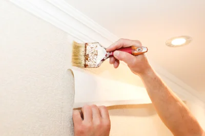 Pose de papier peint à Anet — revêtements muraux et toiles de verre